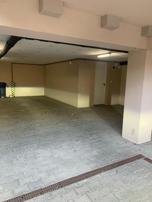 M18 - Csak Egy Lepes A Toertenelmi Belvaros - Free Parking Beci Exterior foto